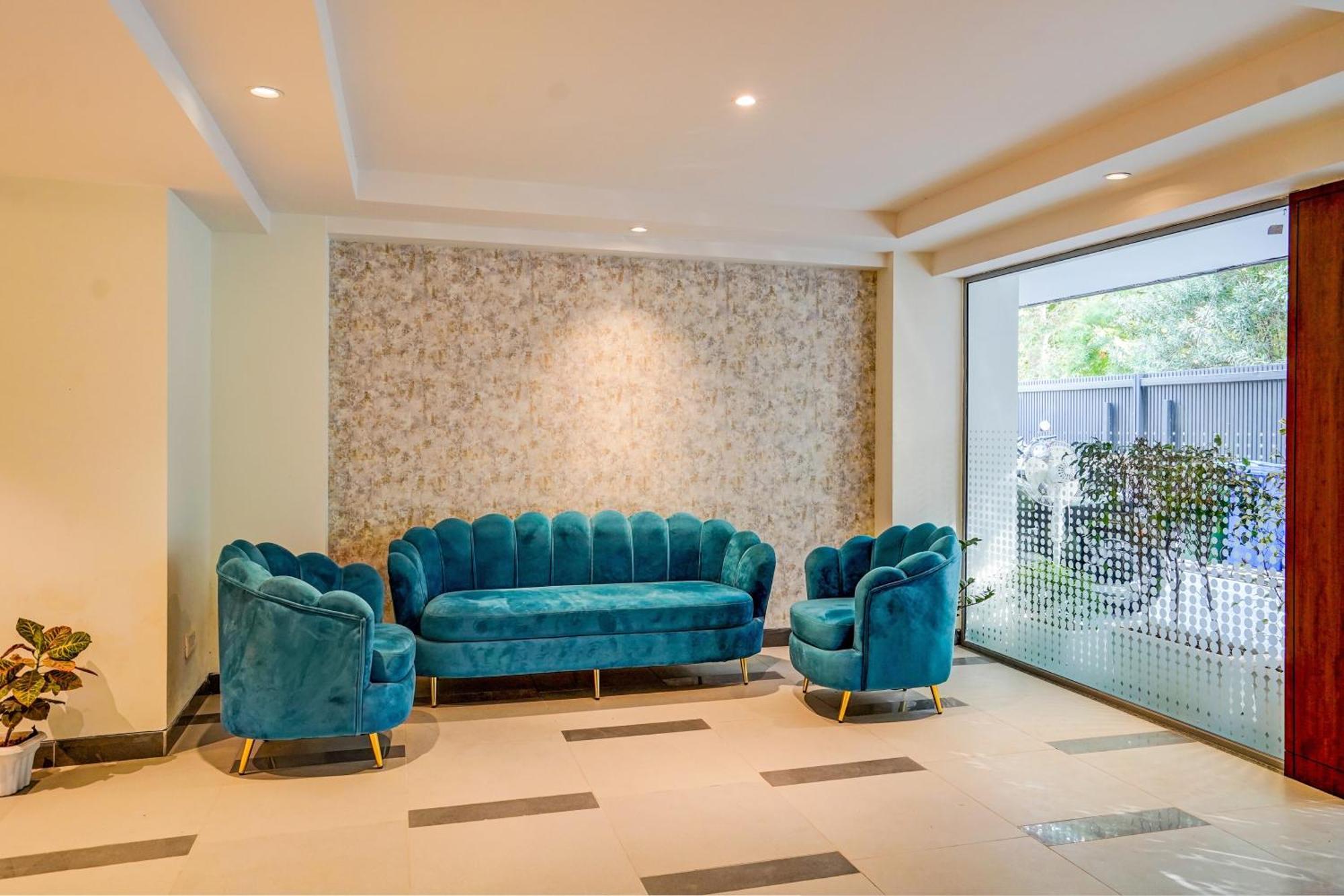Hotel O Parkinn Гургаон Экстерьер фото