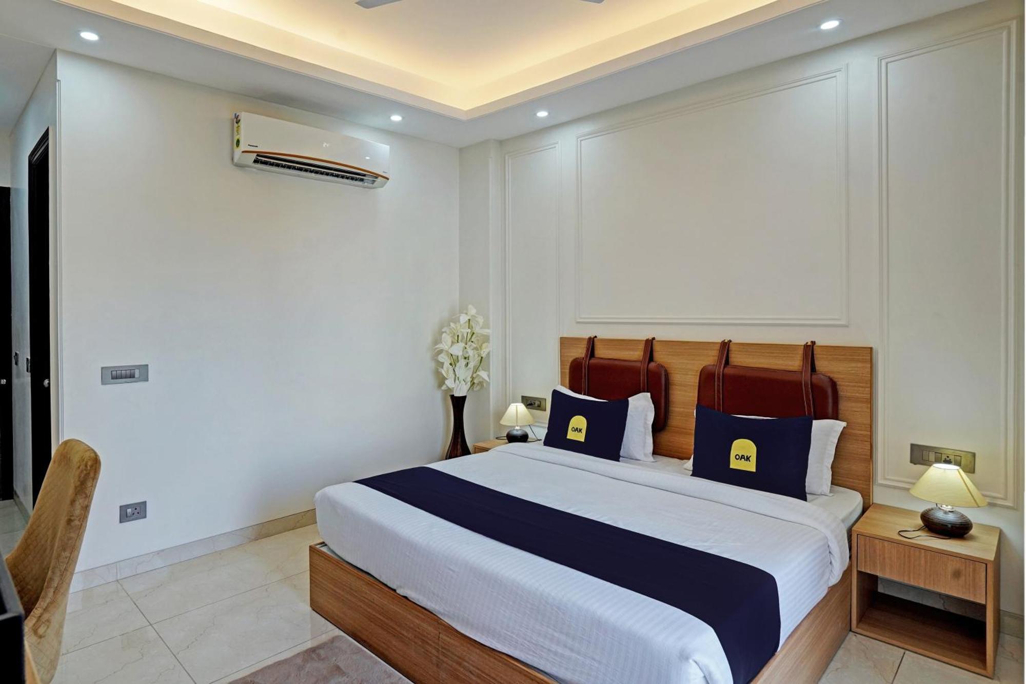 Hotel O Parkinn Гургаон Экстерьер фото